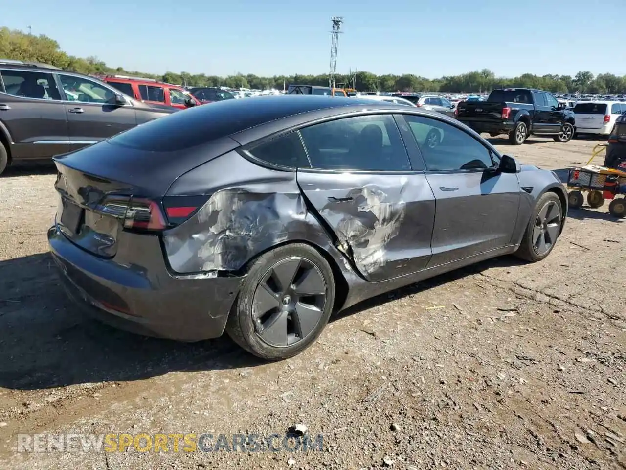 3 Фотография поврежденного автомобиля 5YJ3E1EB9MF853132 TESLA MODEL 3 2021