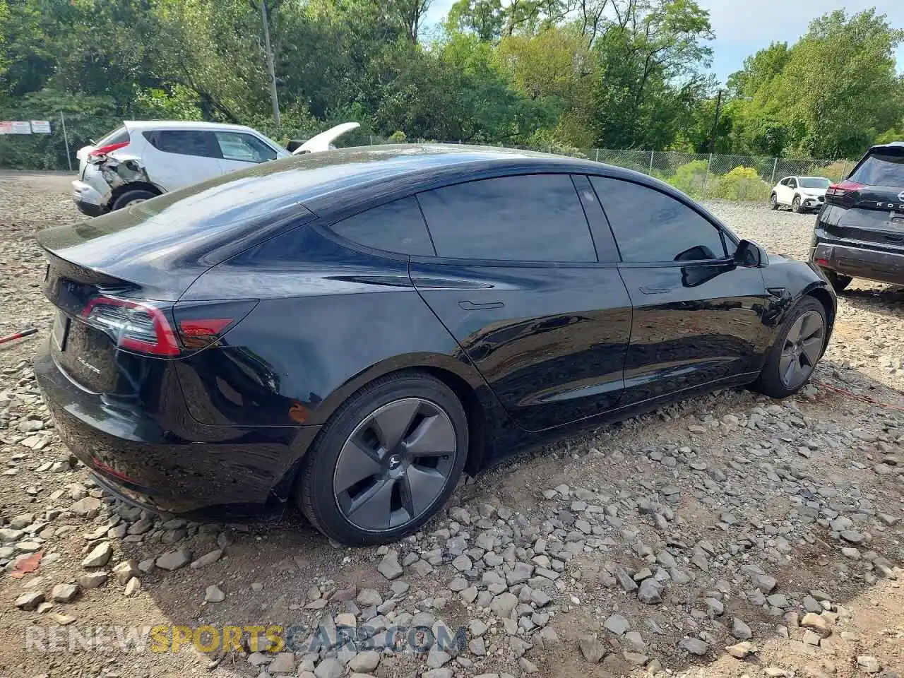 3 Photograph of a damaged car 5YJ3E1EB9MF857987 TESLA MODEL 3 2021
