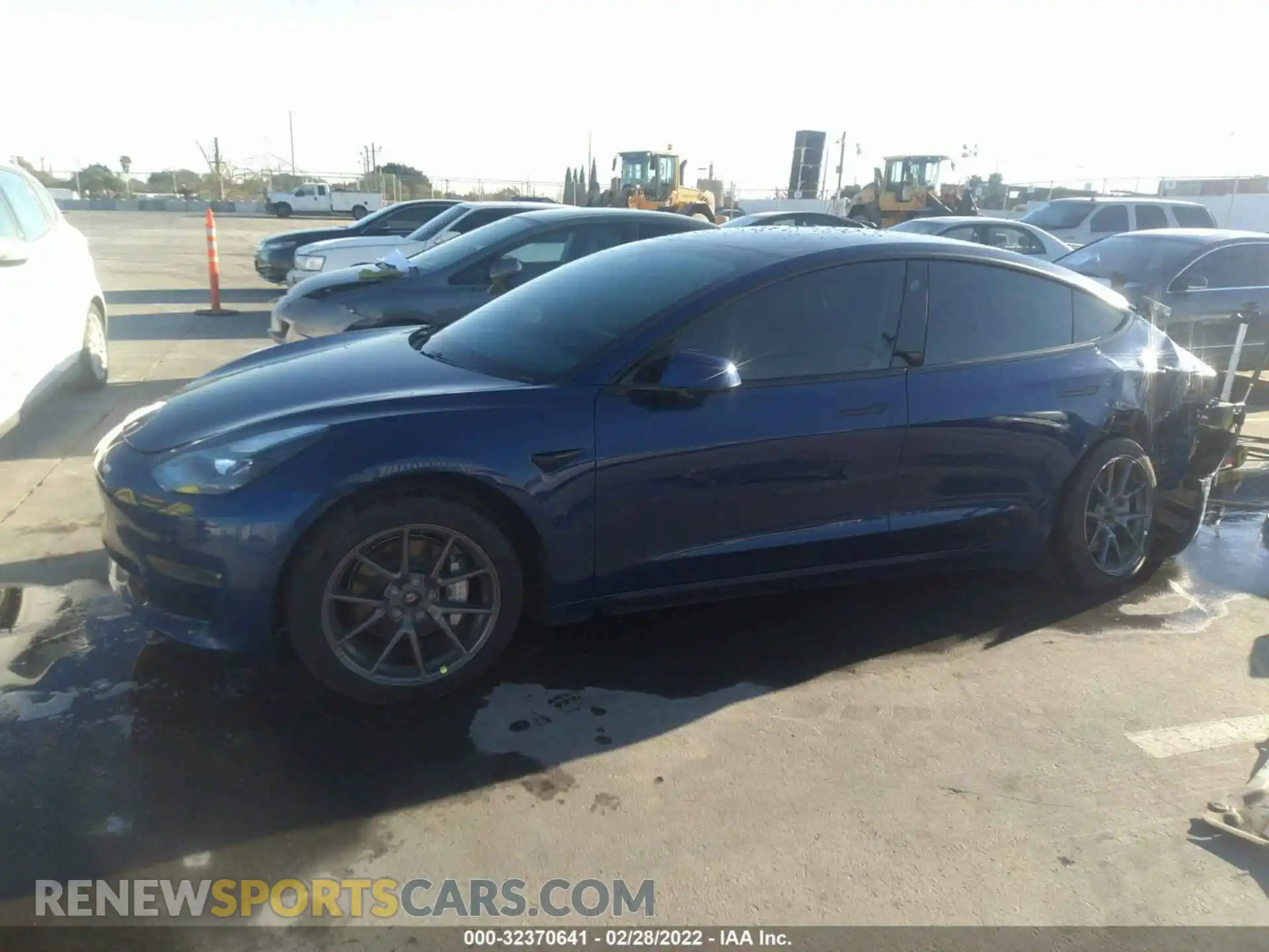 2 fotografías del automóvil dañado 5YJ3E1EBXMF003588 TESLA MODEL 3 2021