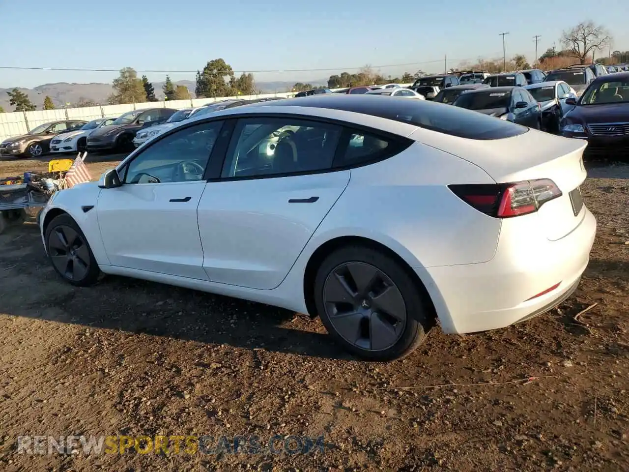 2 Photograph of a damaged car 5YJ3E1EBXMF010041 TESLA MODEL 3 2021