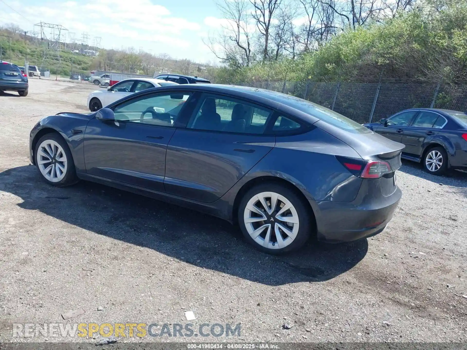 3 Photograph of a damaged car 5YJ3E1EBXMF036171 TESLA MODEL 3 2021