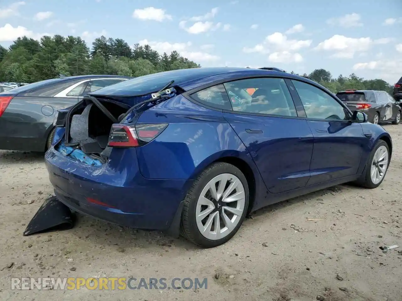 3 Photograph of a damaged car 5YJ3E1EBXMF049387 TESLA MODEL 3 2021
