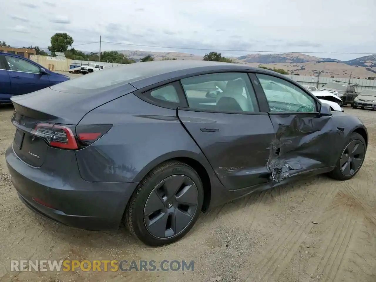 3 Photograph of a damaged car 5YJ3E1EBXMF068120 TESLA MODEL 3 2021
