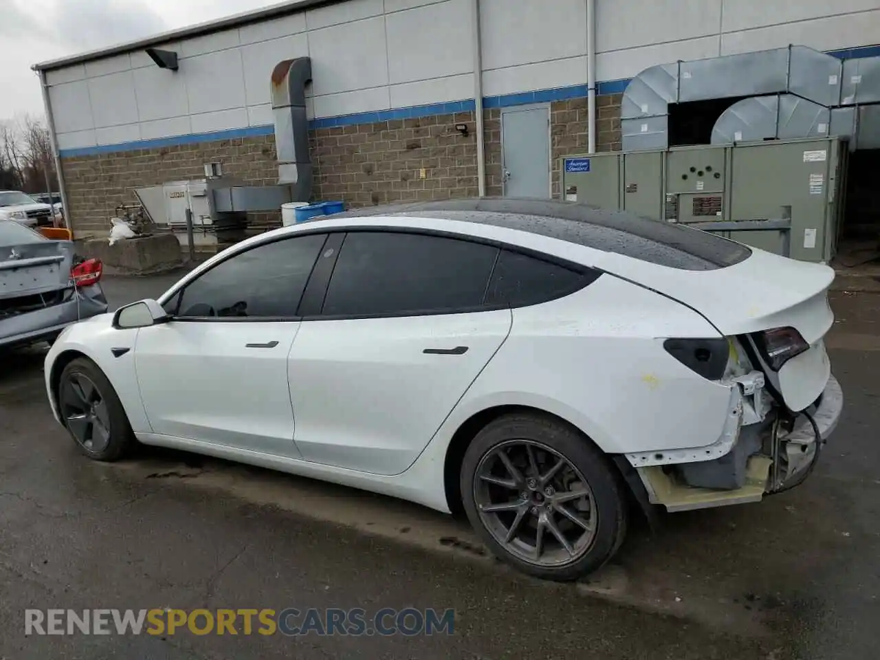 2 Photograph of a damaged car 5YJ3E1EBXMF852894 TESLA MODEL 3 2021