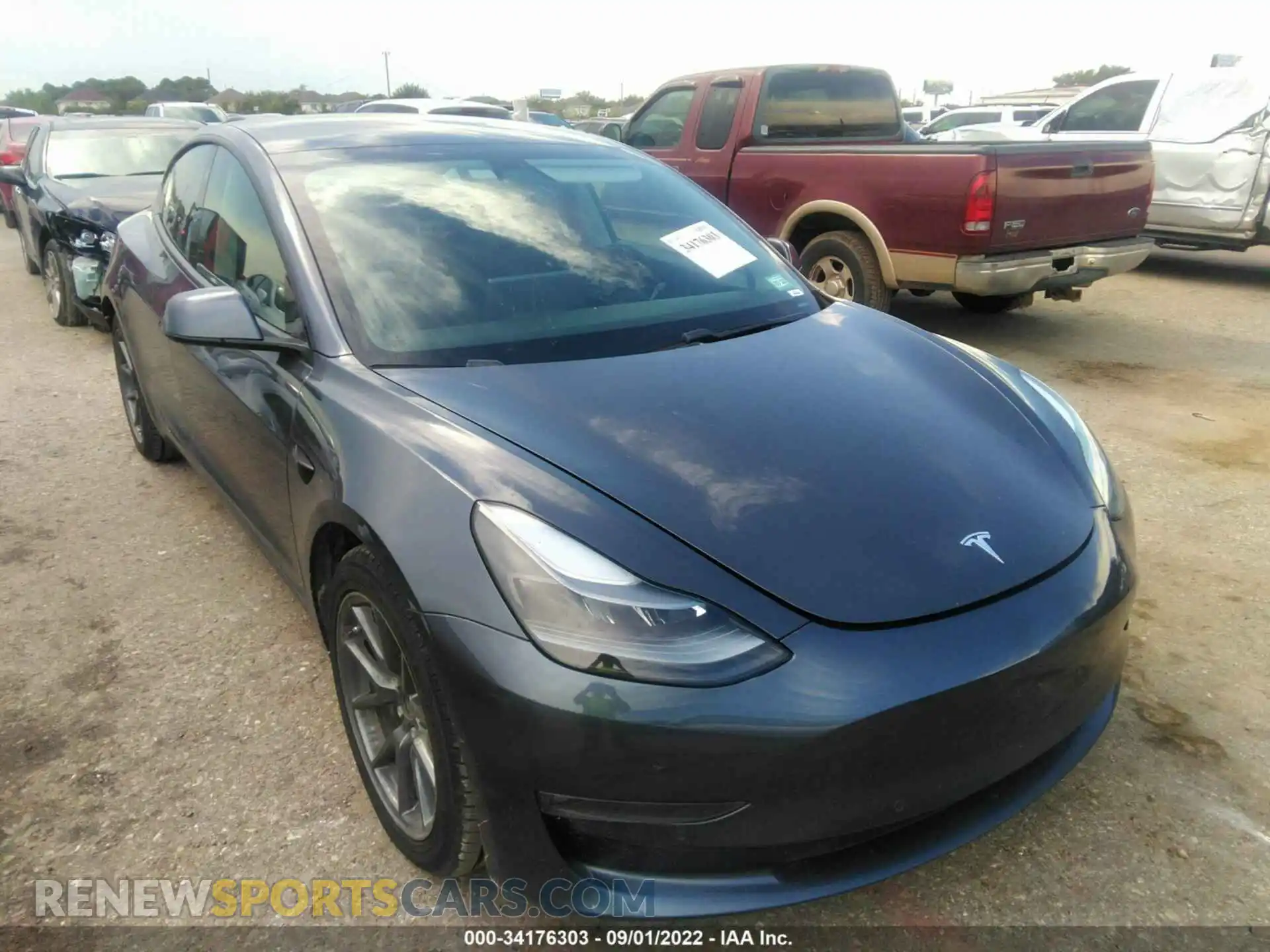 1 Photograph of a damaged car 5YJ3E1EBXMF902581 TESLA MODEL 3 2021