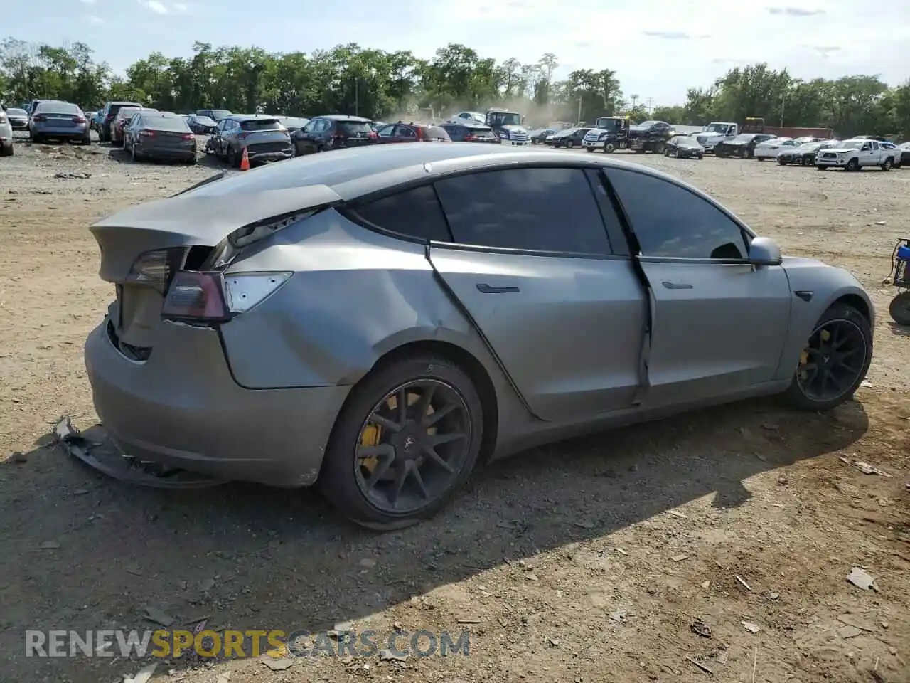 3 Photograph of a damaged car 5YJ3E1EBXMF925066 TESLA MODEL 3 2021