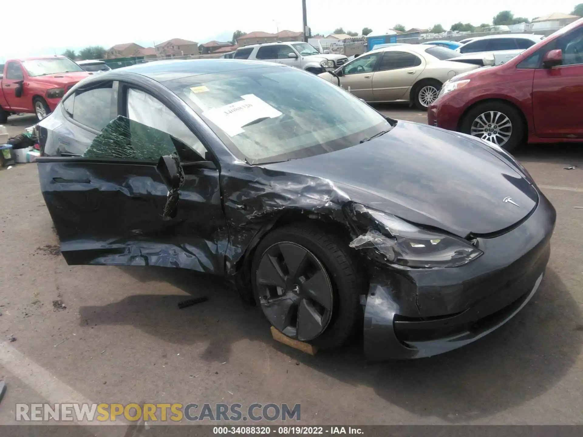 1 Photograph of a damaged car 5YJ3E1EBXMF939128 TESLA MODEL 3 2021