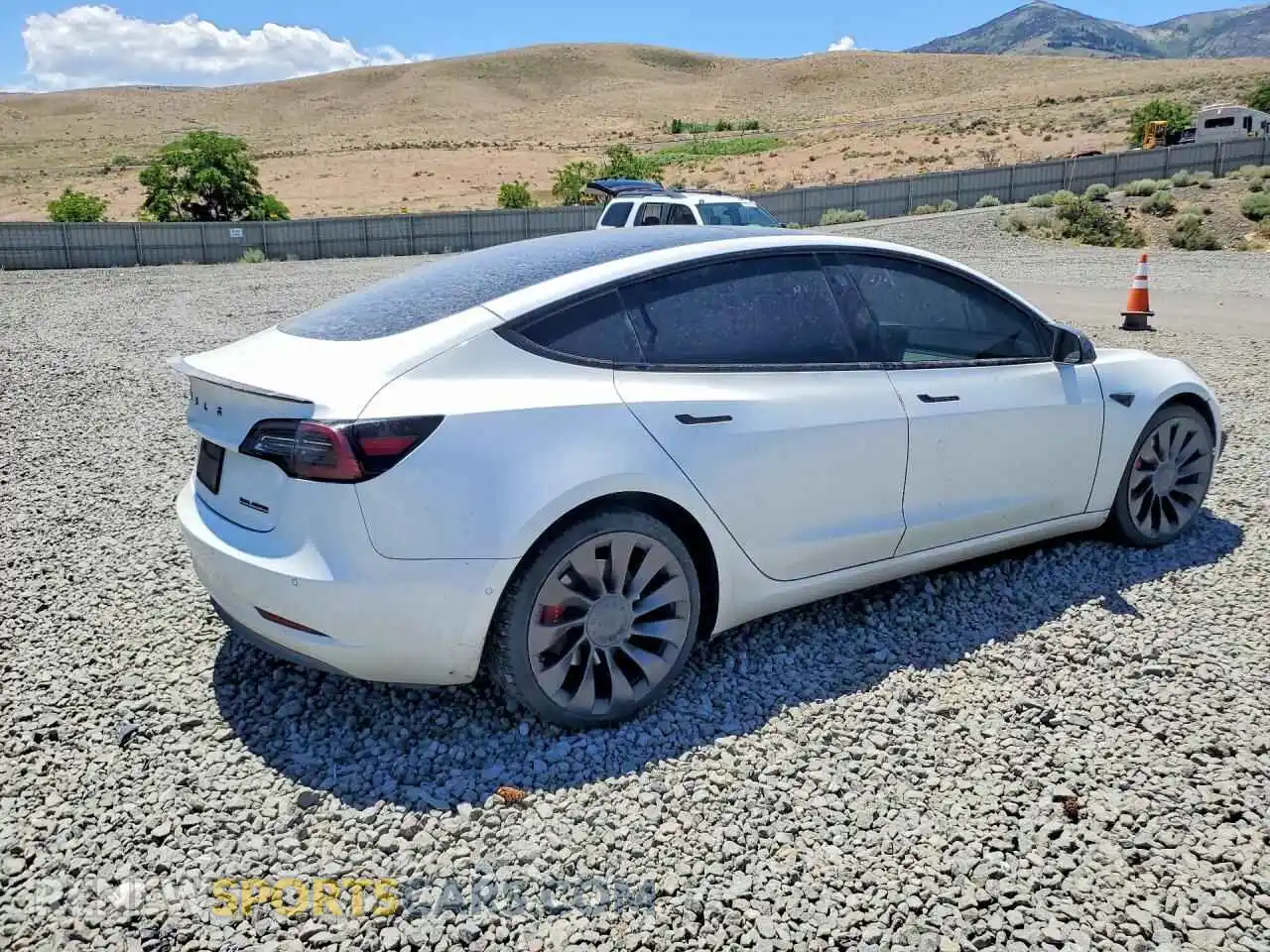 3 Фотография поврежденного автомобиля 5YJ3E1EC1MF070881 TESLA MODEL 3 2021
