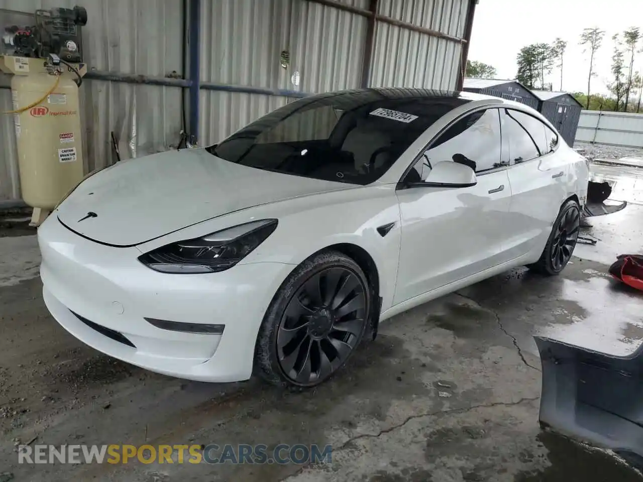 1 Photograph of a damaged car 5YJ3E1EC2MF061168 TESLA MODEL 3 2021
