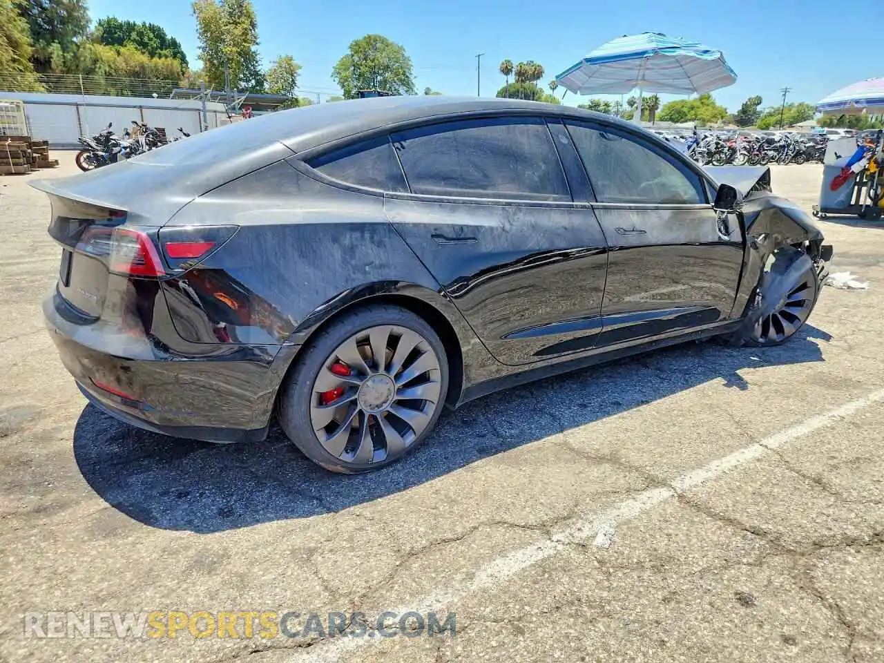 3 Фотография поврежденного автомобиля 5YJ3E1EC2MF868001 TESLA MODEL 3 2021