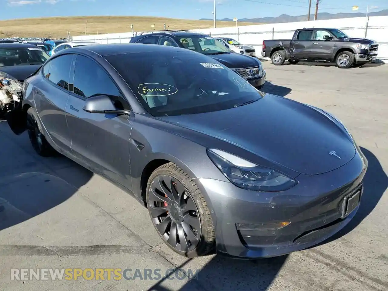 1 Photograph of a damaged car 5YJ3E1EC2MF975565 TESLA MODEL 3 2021