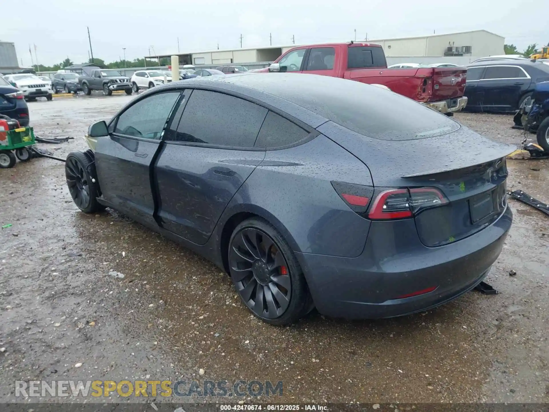 3 Photograph of a damaged car 5YJ3E1EC3MF028289 TESLA MODEL 3 2021