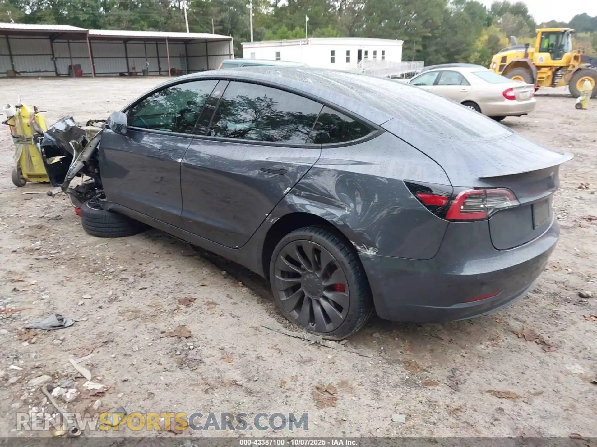 3 Photograph of a damaged car 5YJ3E1EC3MF037784 TESLA MODEL 3 2021