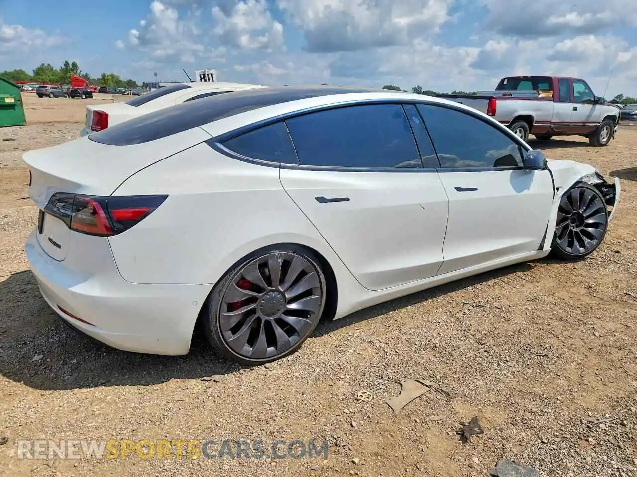 3 Photograph of a damaged car 5YJ3E1EC3MF984582 TESLA MODEL 3 2021