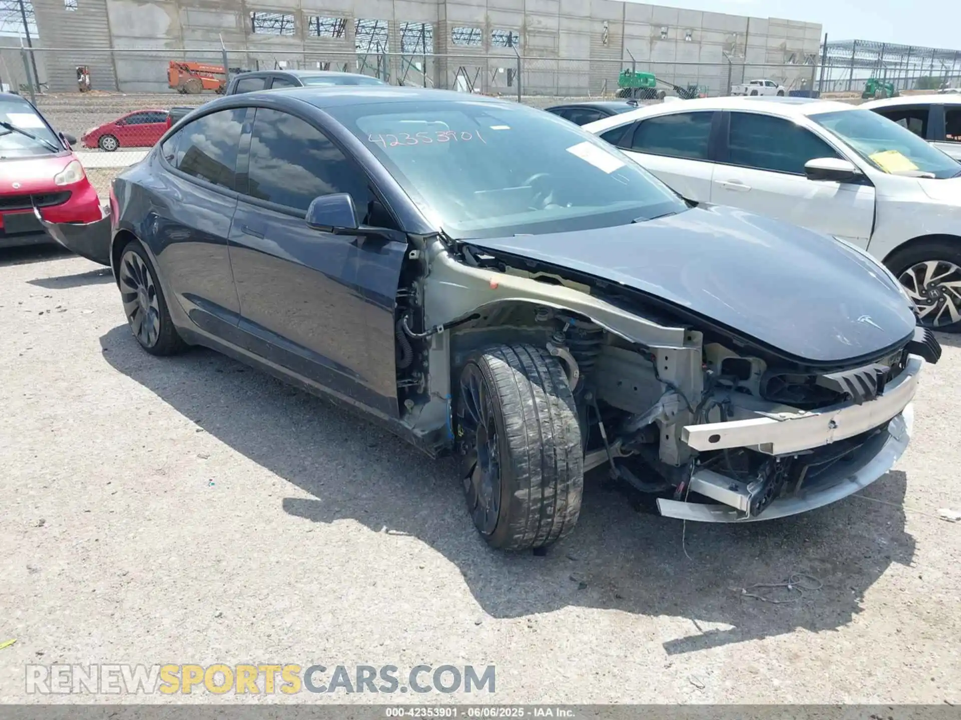 1 Photograph of a damaged car 5YJ3E1EC4MF044808 TESLA MODEL 3 2021