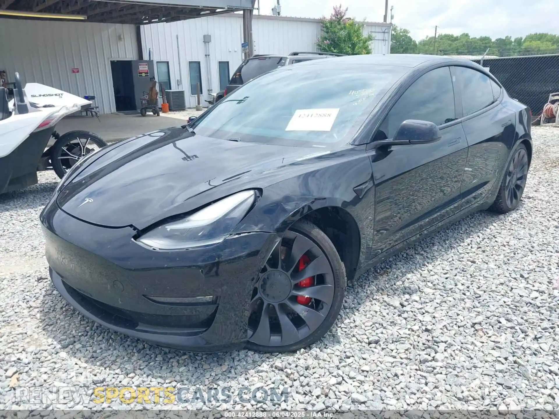 2 Photograph of a damaged car 5YJ3E1EC5MF925422 TESLA MODEL 3 2021