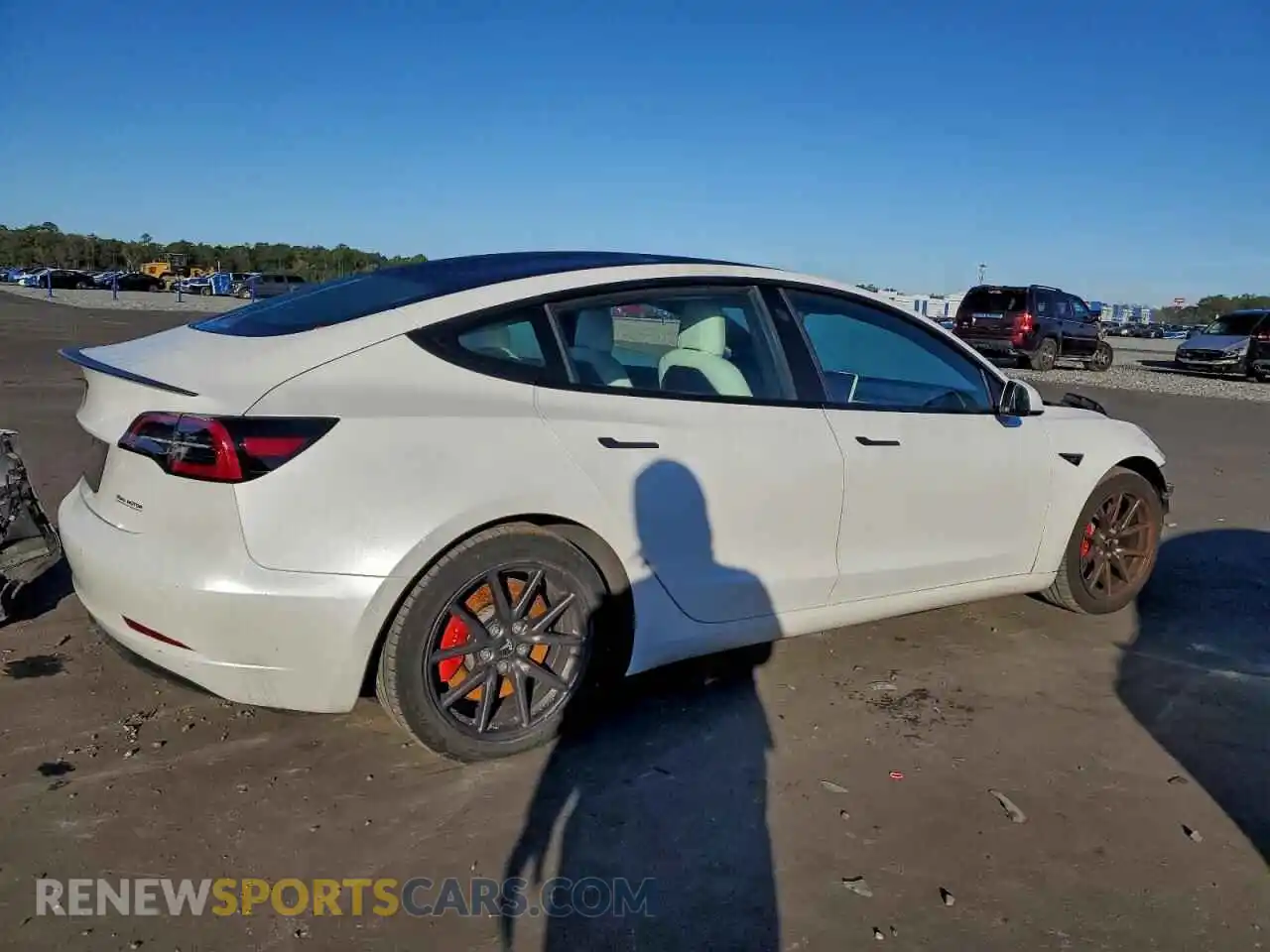 3 Photograph of a damaged car 5YJ3E1EC5MF991940 TESLA MODEL 3 2021