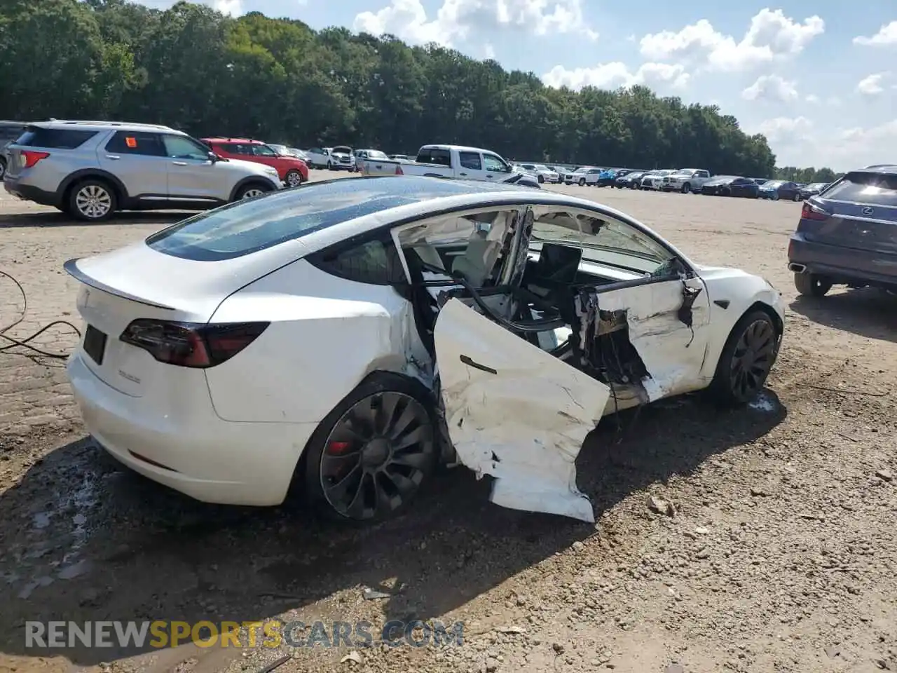 3 Photograph of a damaged car 5YJ3E1EC6MF045037 TESLA MODEL 3 2021