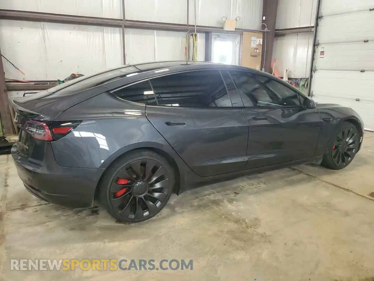 3 Photograph of a damaged car 5YJ3E1EC7MF063403 TESLA MODEL 3 2021