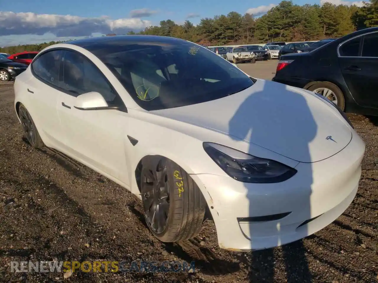 1 Photograph of a damaged car 5YJ3E1EC8MF061157 TESLA MODEL 3 2021