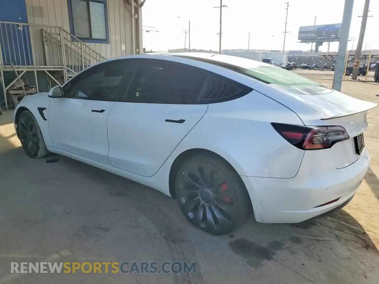 2 fotografías del automóvil dañado 5YJ3E1EC8MF073986 TESLA MODEL 3 2021