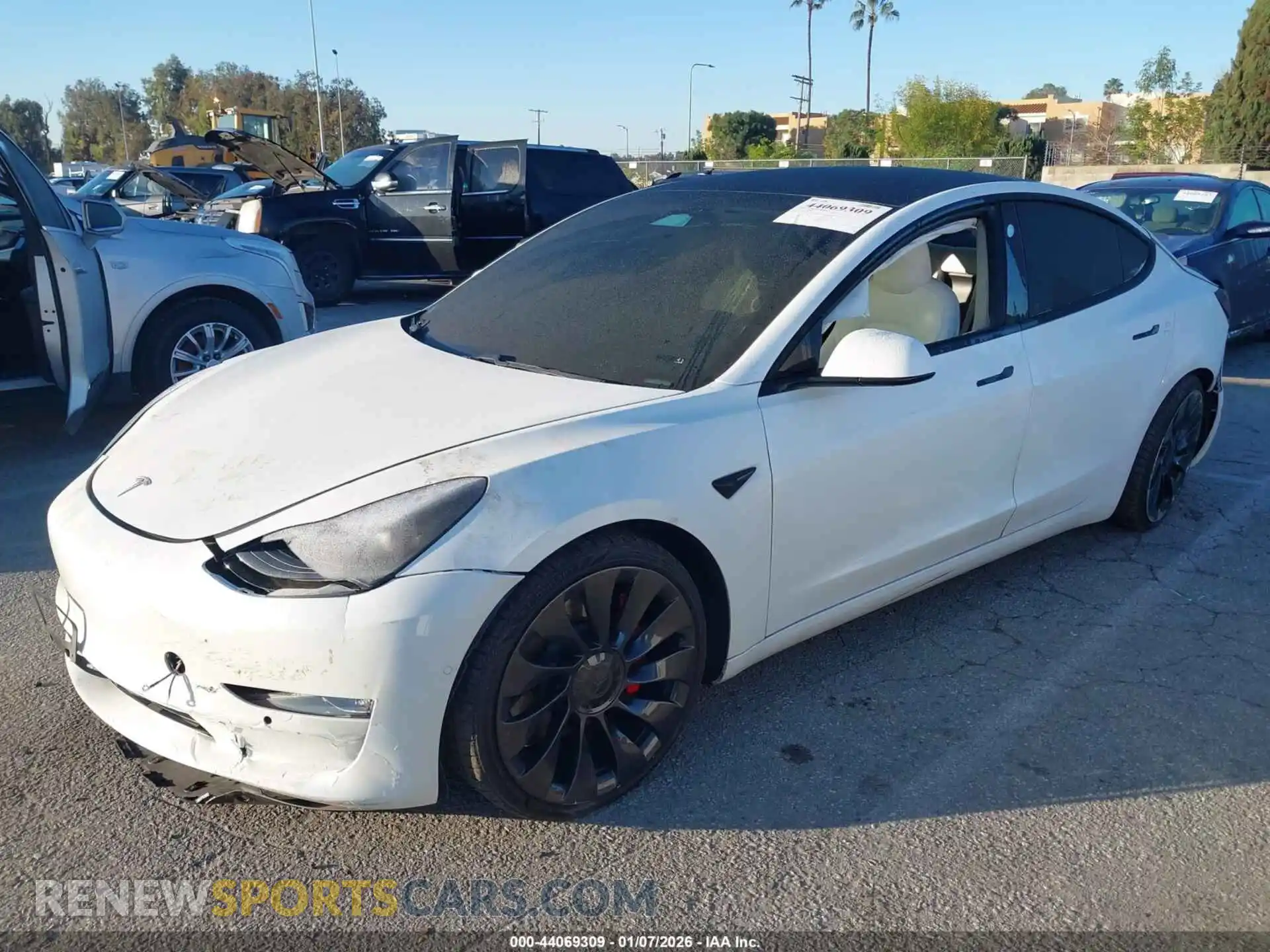 2 Photograph of a damaged car 5YJ3E1EC9MF020312 TESLA MODEL 3 2021