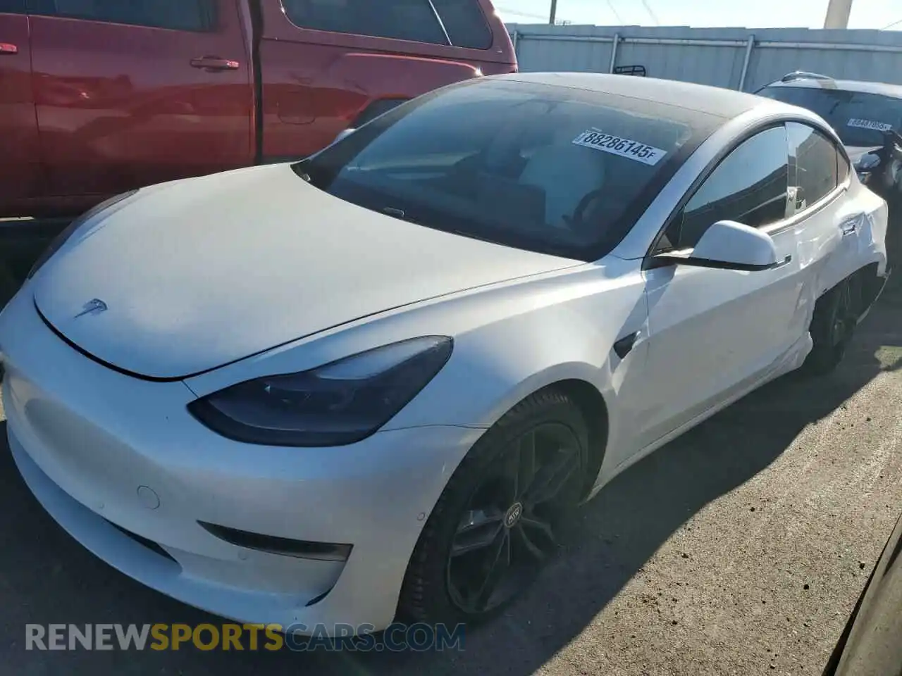 1 Photograph of a damaged car 5YJ3E1EC9MF063418 TESLA MODEL 3 2021