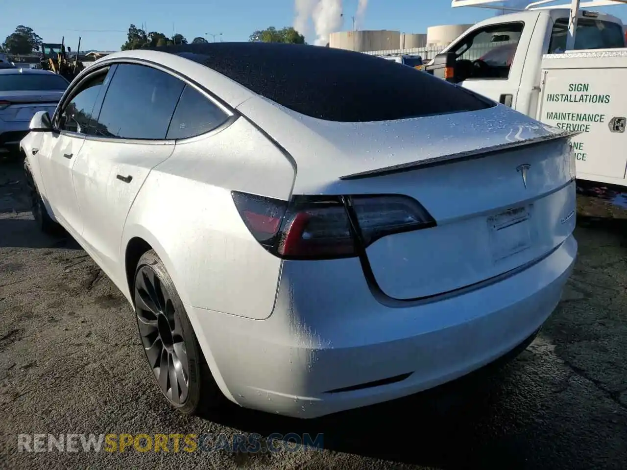 2 Photograph of a damaged car 5YJ3E1EC9MF075889 TESLA MODEL 3 2021