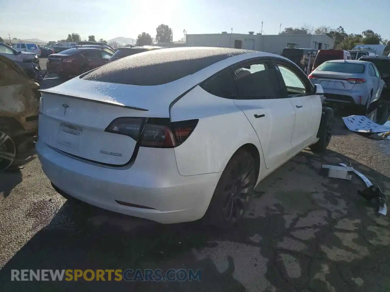 3 Photograph of a damaged car 5YJ3E1EC9MF075889 TESLA MODEL 3 2021