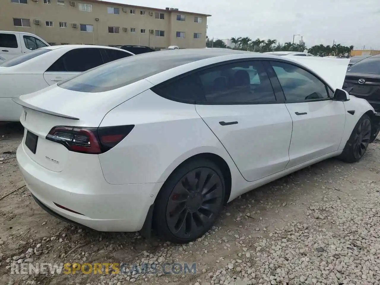 3 Photograph of a damaged car 5YJ3E1ECXMF050287 TESLA MODEL 3 2021