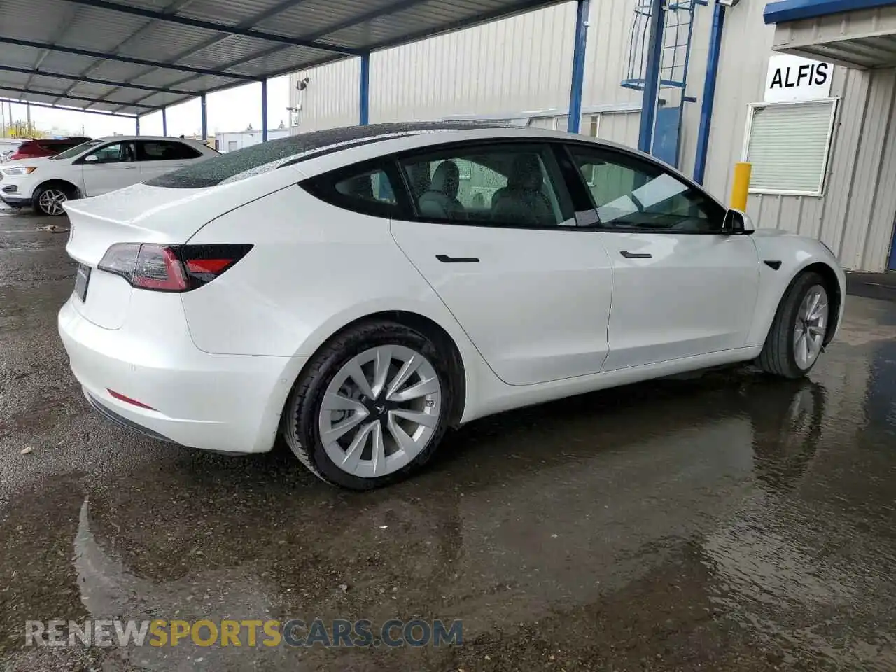 3 Photograph of a damaged car 5YJ3E1EA0NF145537 TESLA MODEL 3 2022