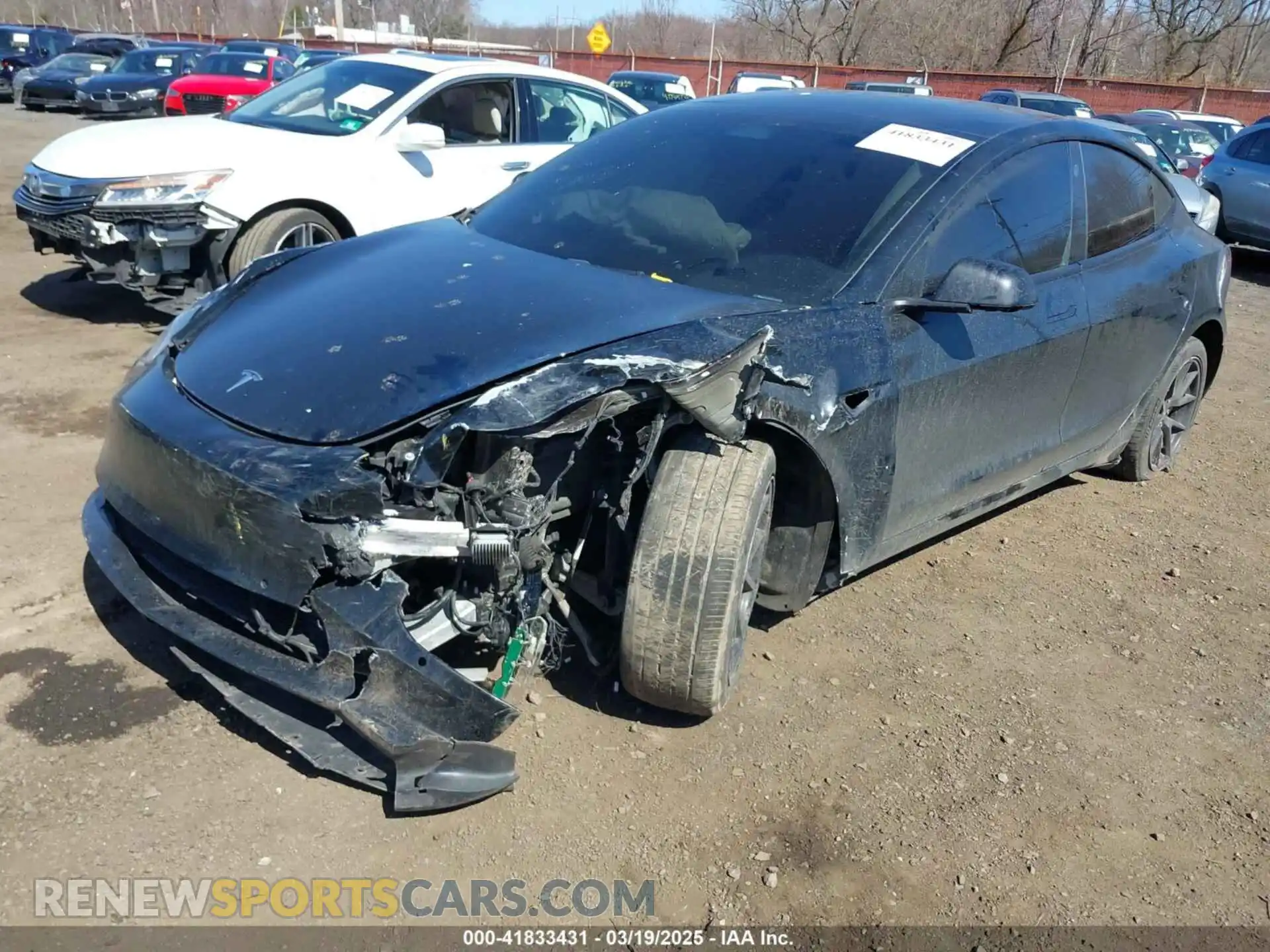 2 Фотография поврежденного автомобиля 5YJ3E1EA0NF190056 TESLA MODEL 3 2022