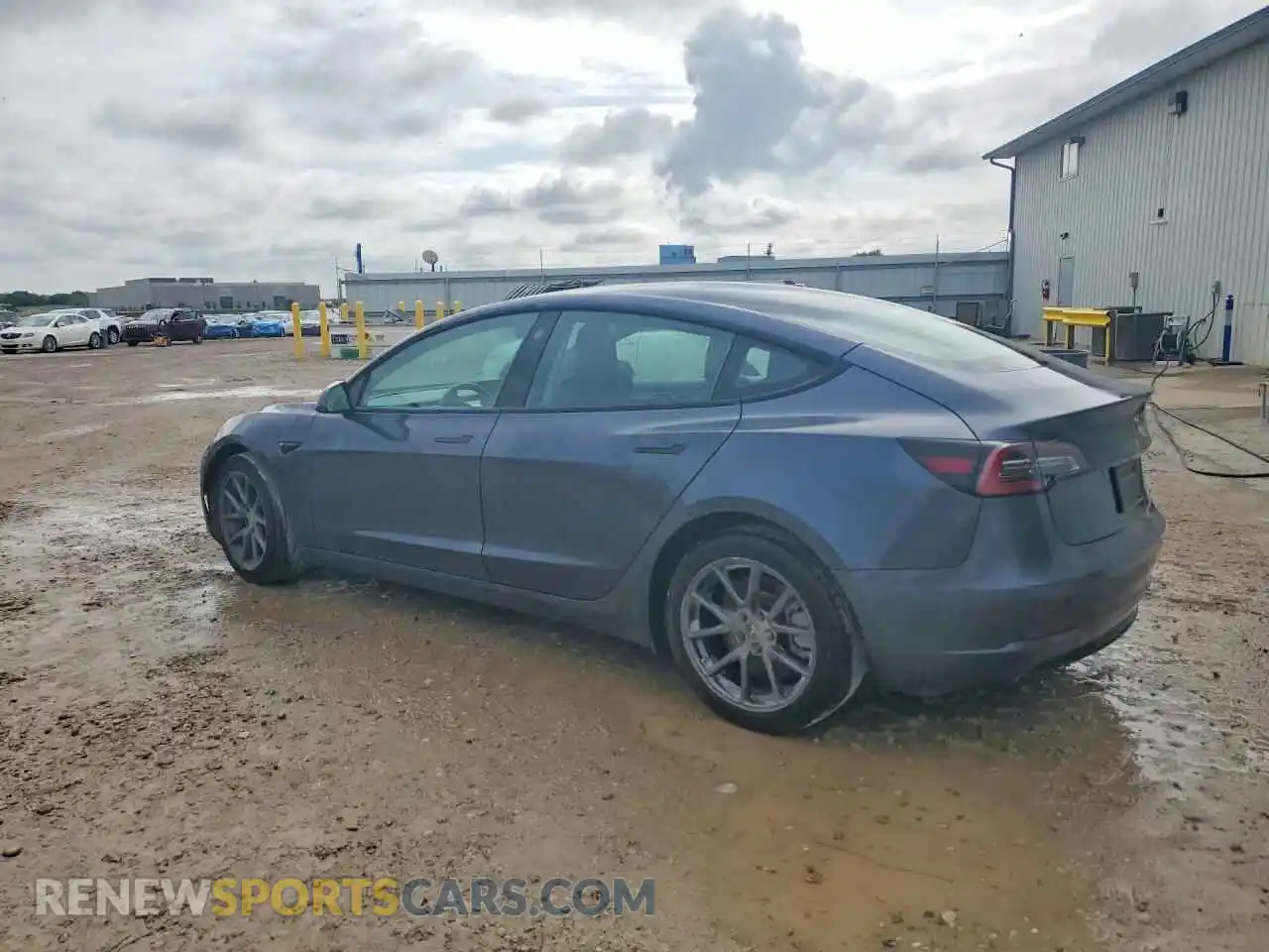 2 fotografías del automóvil dañado 5YJ3E1EA0NF288827 TESLA MODEL 3 2022