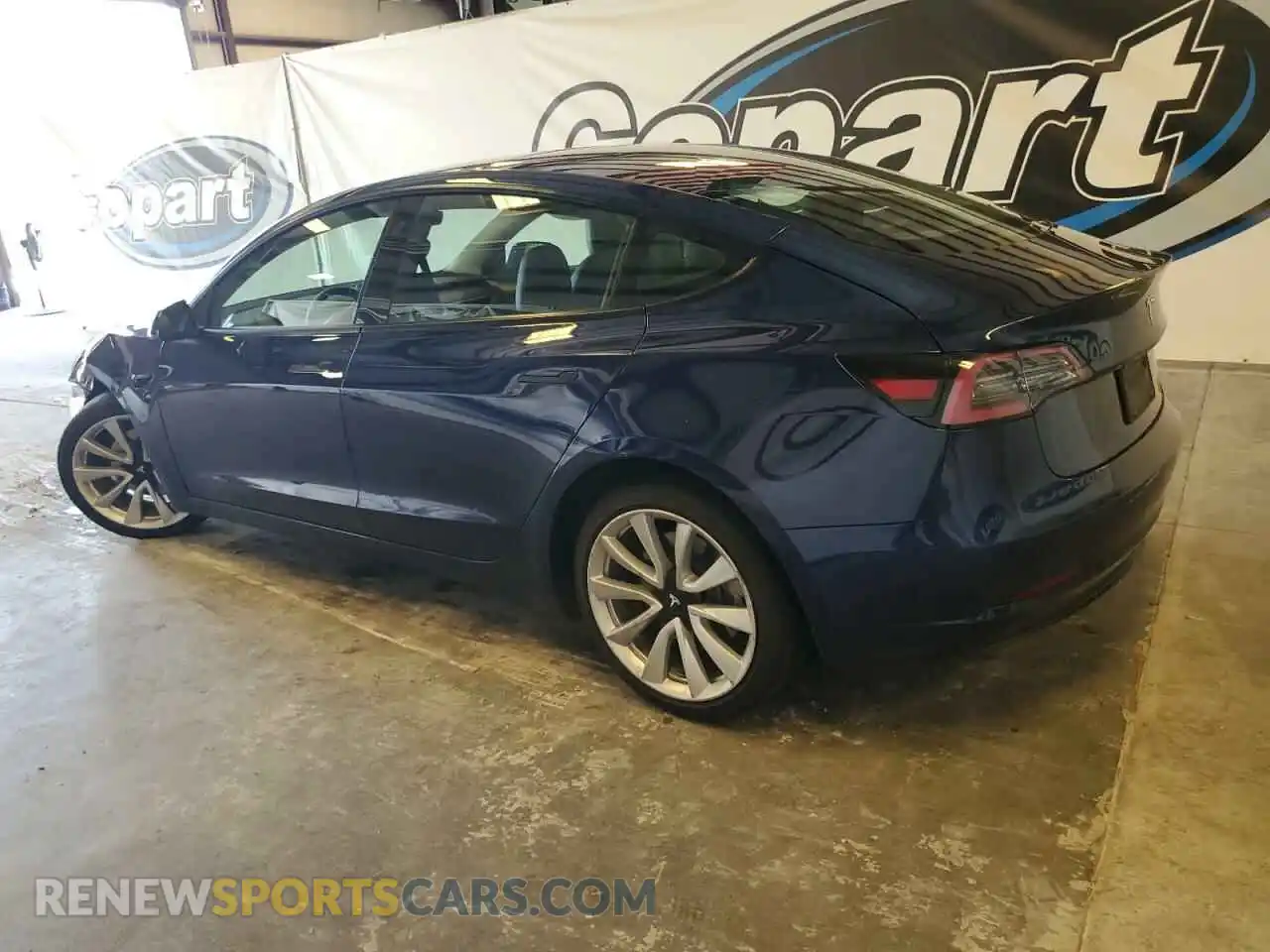 2 Photograph of a damaged car 5YJ3E1EA0NF369861 TESLA MODEL 3 2022
