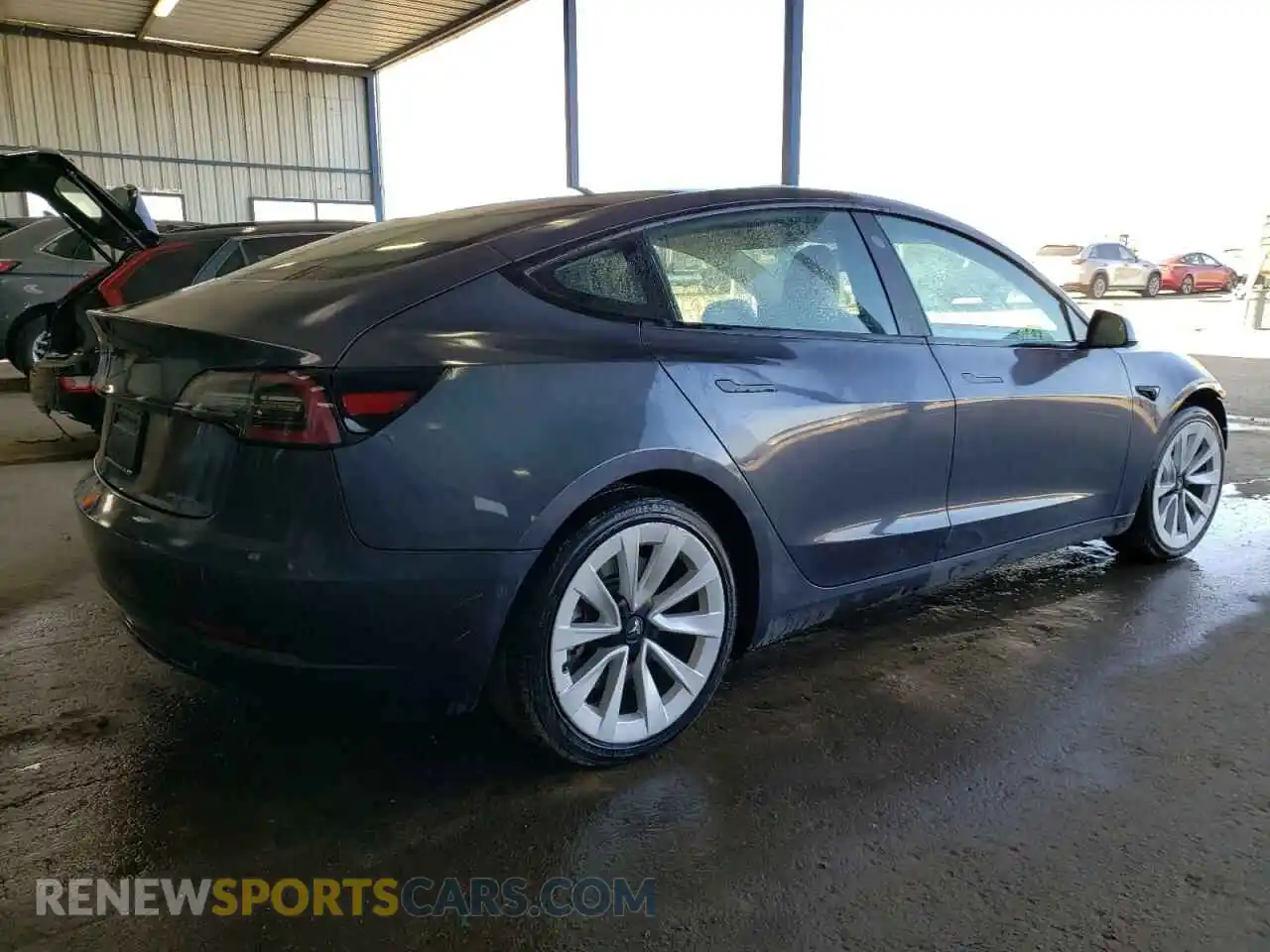 3 Photograph of a damaged car 5YJ3E1EA0NF370332 TESLA MODEL 3 2022