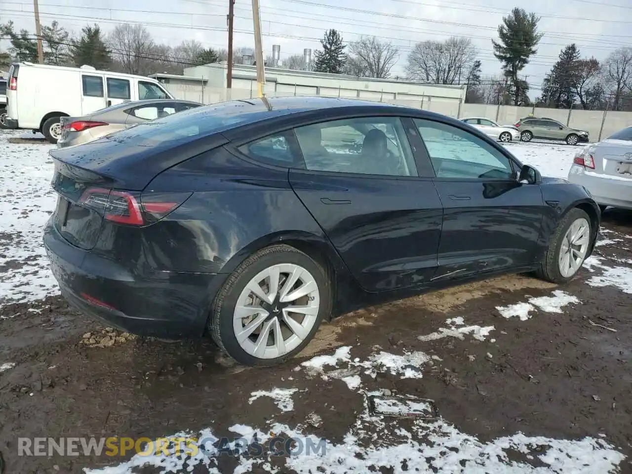 3 Photograph of a damaged car 5YJ3E1EA1NF286536 TESLA MODEL 3 2022