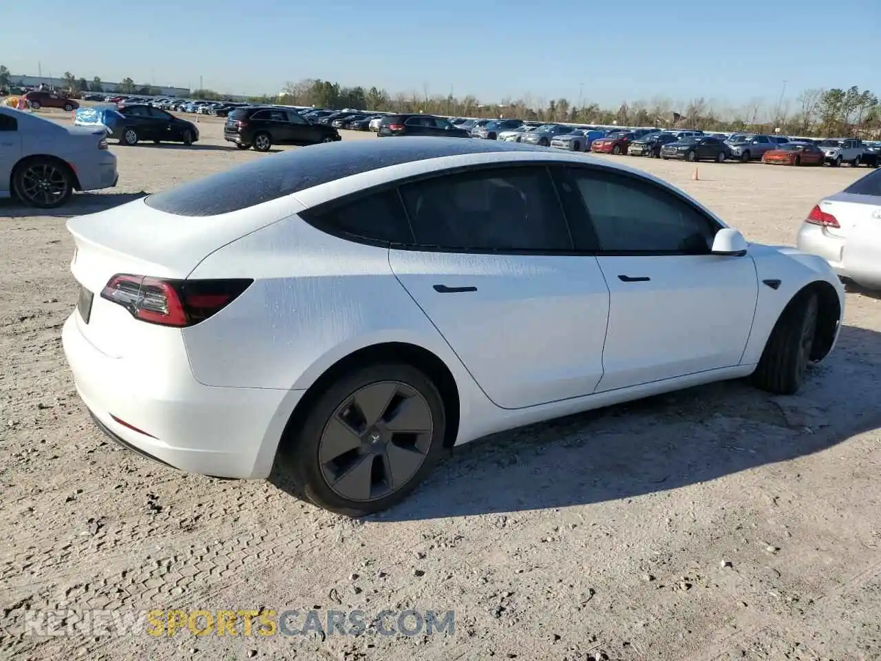 3 Photograph of a damaged car 5YJ3E1EA1NF314836 TESLA MODEL 3 2022
