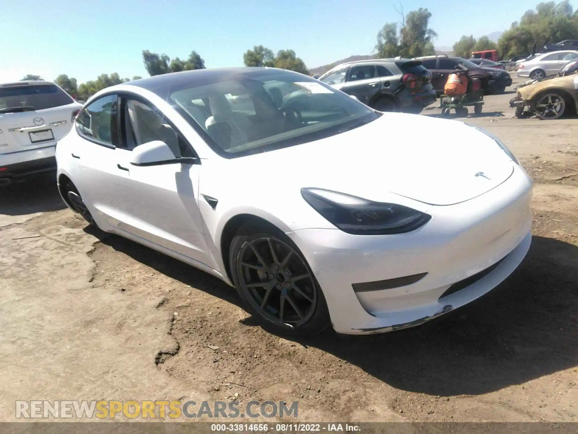 1 Photograph of a damaged car 5YJ3E1EA2NF147841 TESLA MODEL 3 2022