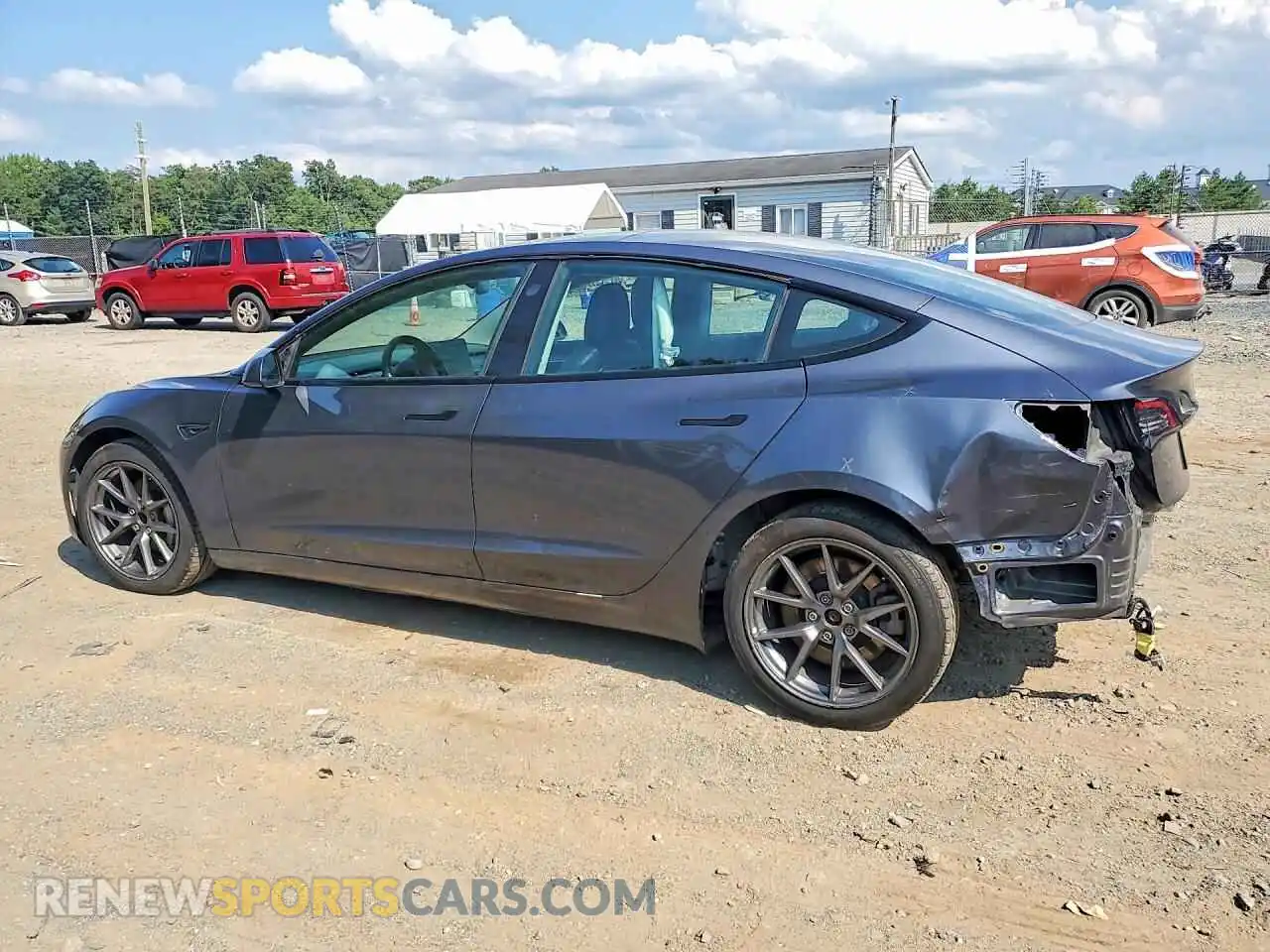2 Photograph of a damaged car 5YJ3E1EA2NF154580 TESLA MODEL 3 2022