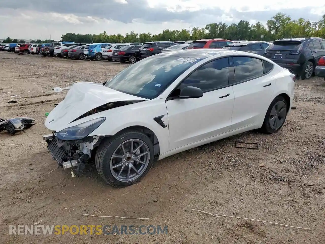 1 Photograph of a damaged car 5YJ3E1EA2NF157754 TESLA MODEL 3 2022