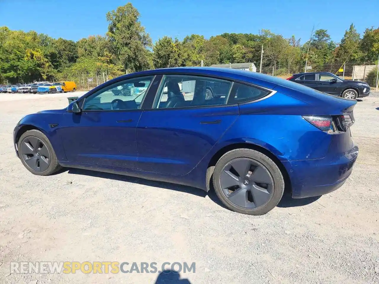 2 Photograph of a damaged car 5YJ3E1EA2NF168253 TESLA MODEL 3 2022