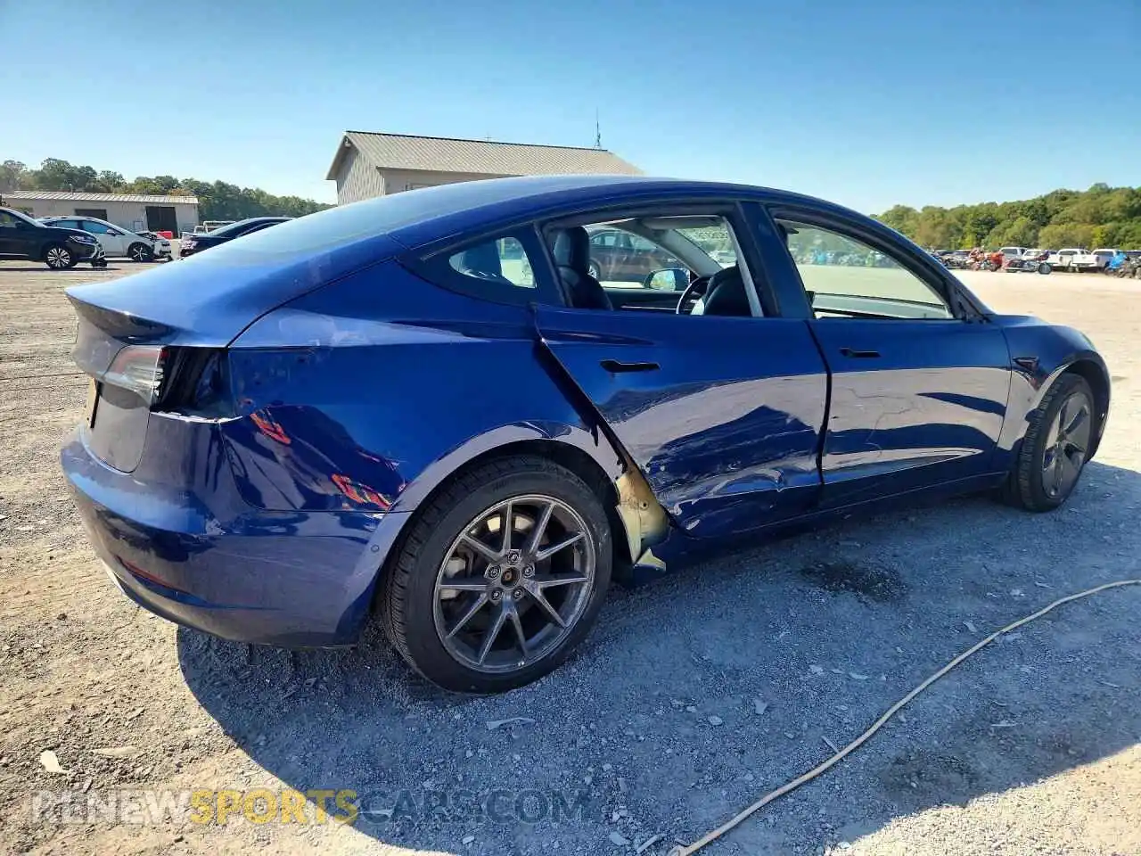 3 Photograph of a damaged car 5YJ3E1EA2NF168253 TESLA MODEL 3 2022