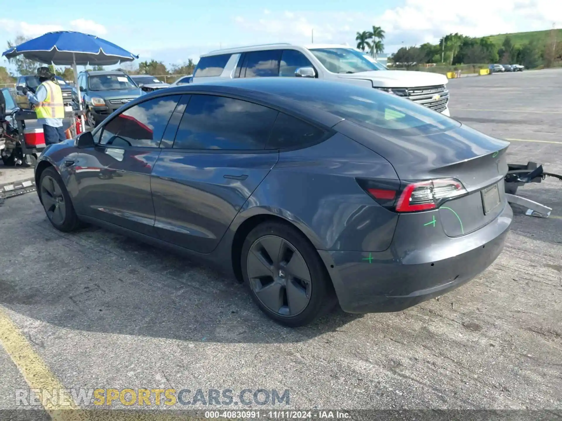 3 fotografías del automóvil dañado 5YJ3E1EA2NF250502 TESLA MODEL 3 2022