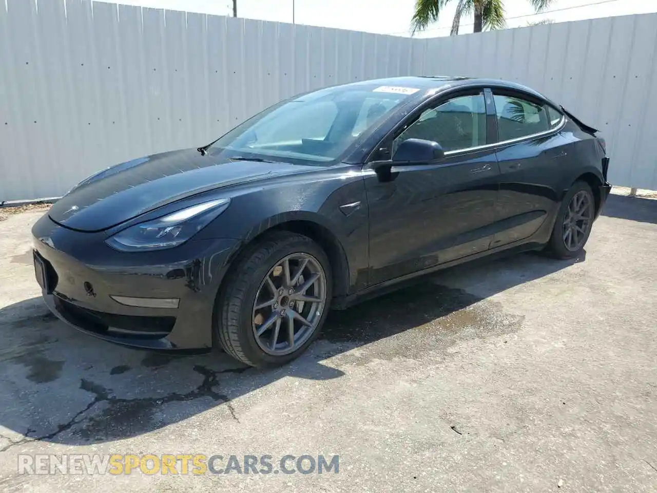 1 Photograph of a damaged car 5YJ3E1EA2NF290823 TESLA MODEL 3 2022