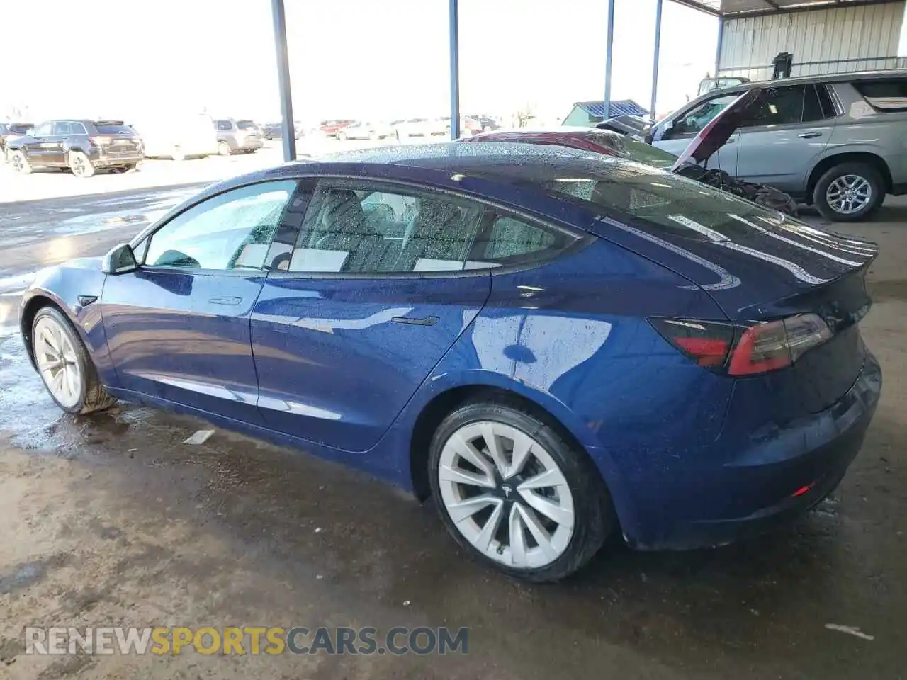 2 Photograph of a damaged car 5YJ3E1EA2NF304266 TESLA MODEL 3 2022