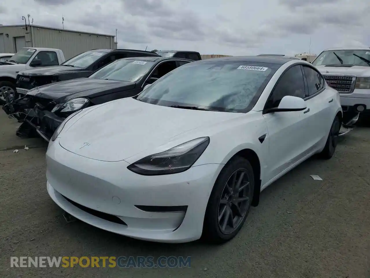 1 Photograph of a damaged car 5YJ3E1EA2NF340703 TESLA MODEL 3 2022