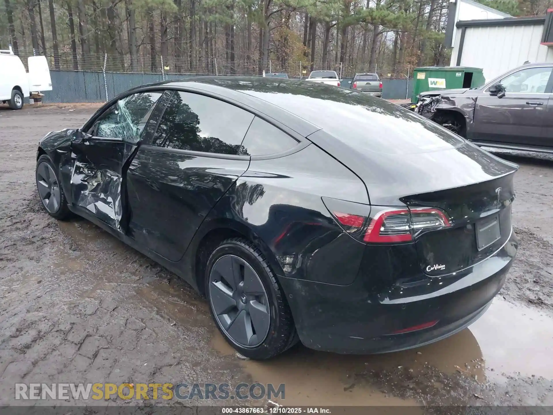 3 Photograph of a damaged car 5YJ3E1EA2NF343956 TESLA MODEL 3 2022