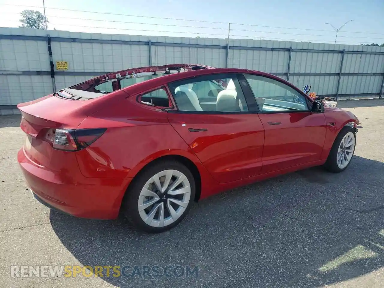 3 Photograph of a damaged car 5YJ3E1EA2NF347098 TESLA MODEL 3 2022
