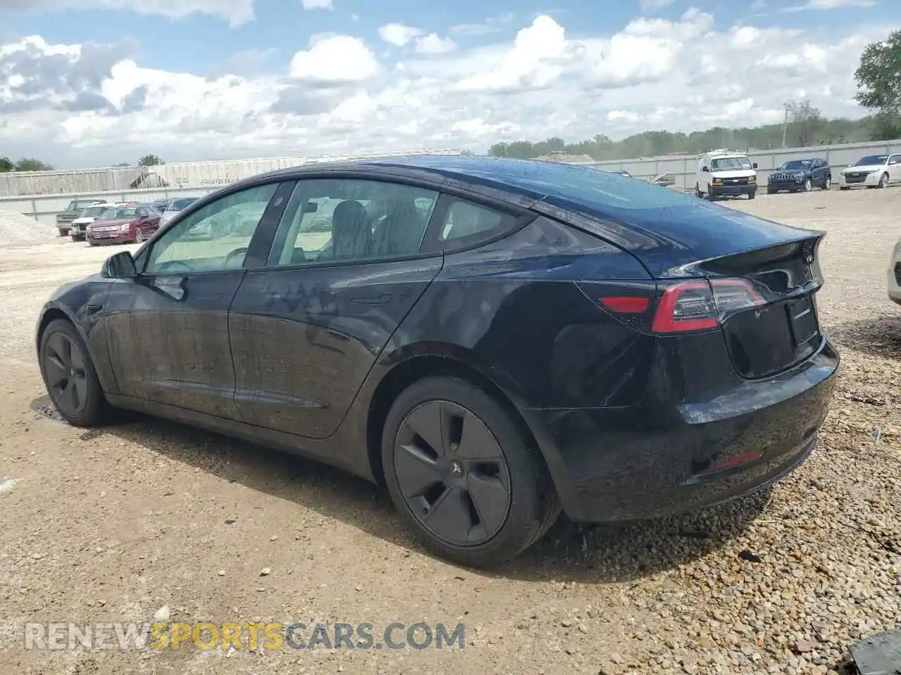 2 Photograph of a damaged car 5YJ3E1EA2NF370204 TESLA MODEL 3 2022