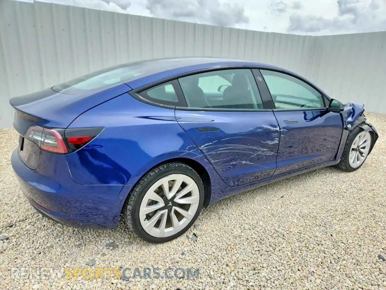 3 Фотография поврежденного автомобиля 5YJ3E1EA2NF370445 TESLA MODEL 3 2022